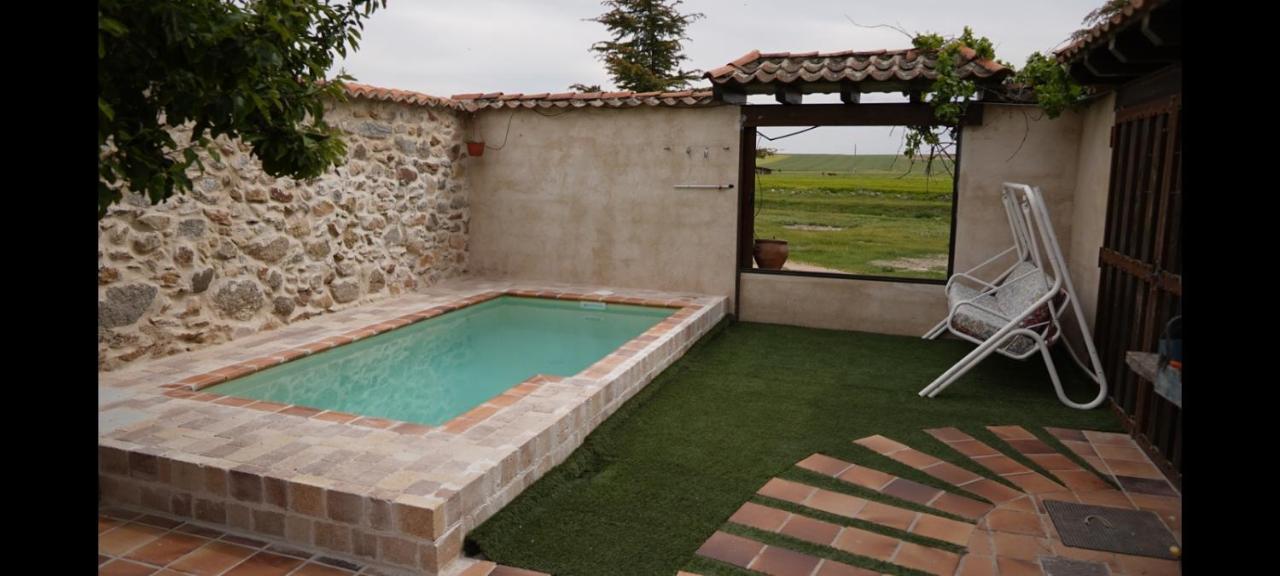 サンタ・マリア・ラ・レアル・デ・ニエバ La Casa Del Buhoヴィラ エクステリア 写真